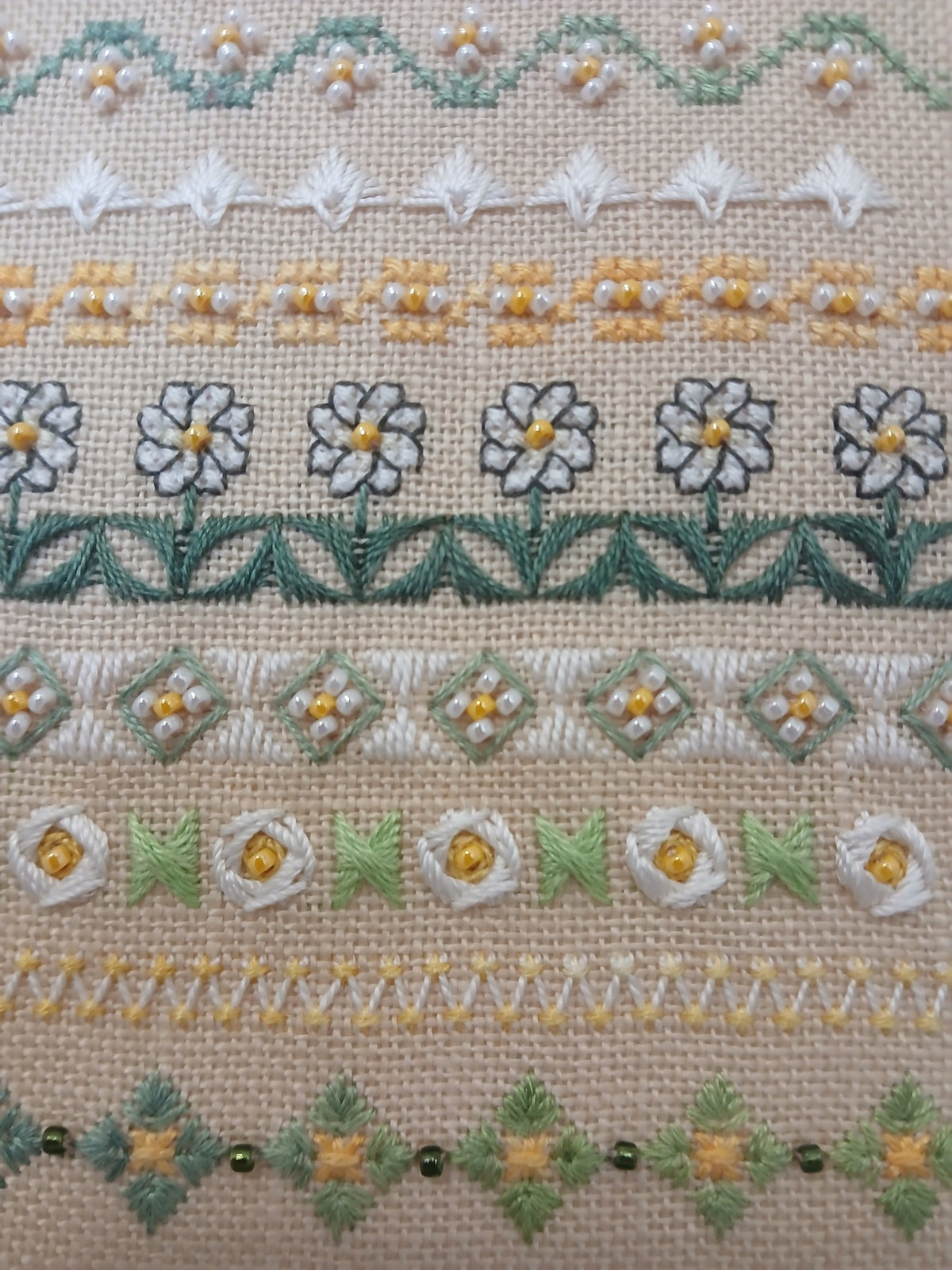 Beautiful Daisy Dreams Cross Stitch Band Sampler — PDF Pattern Download
